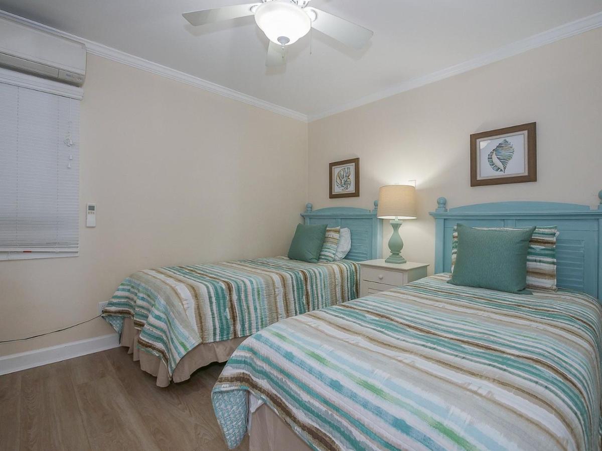 Direct Oceanfront Private Villa Overlooking Pool/Beach - South Forest Beach - Right Next To Coligny Plaza Хилтън Хед Айлънд Екстериор снимка