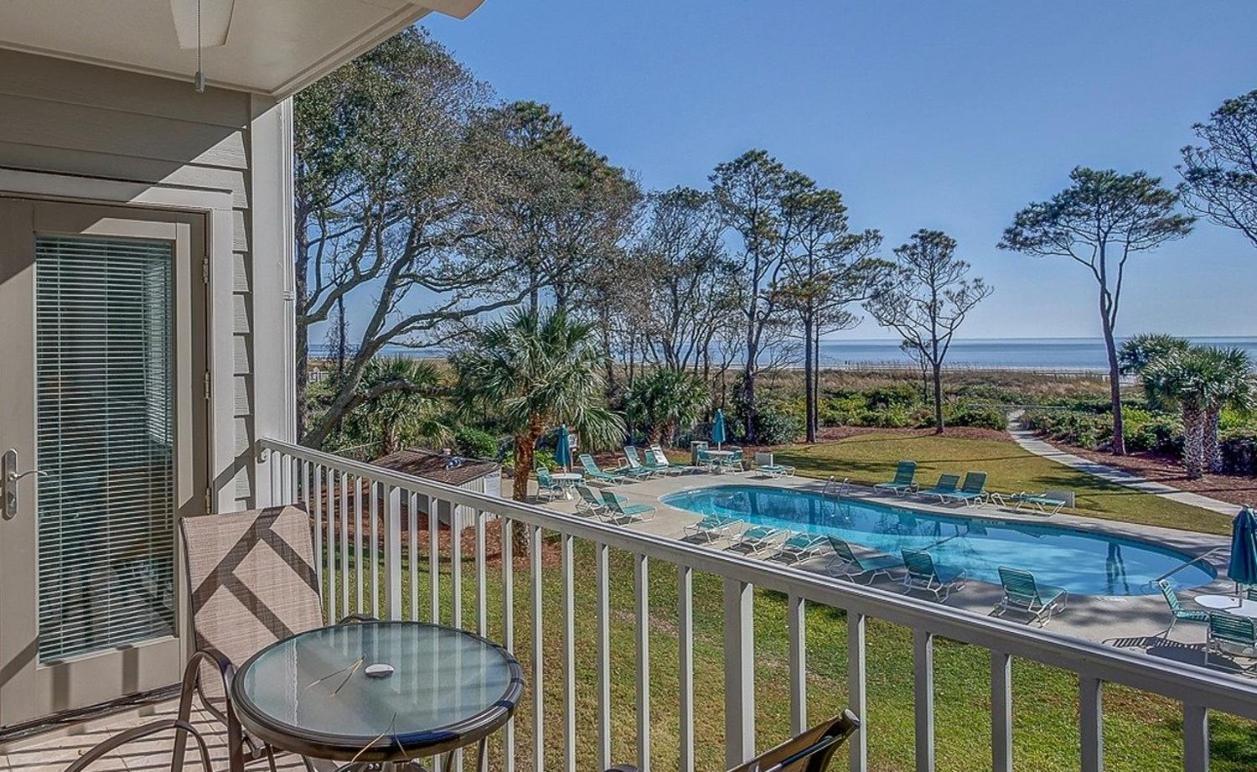 Direct Oceanfront Private Villa Overlooking Pool/Beach - South Forest Beach - Right Next To Coligny Plaza Хилтън Хед Айлънд Екстериор снимка